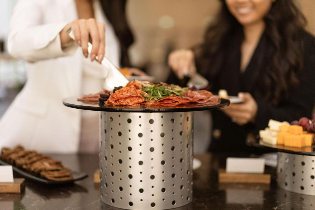 Vancouver Marriott Pinnacle Downtown Hotel Ngoại thất bức ảnh